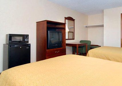 Americas Value Torrington, Ct Hotel