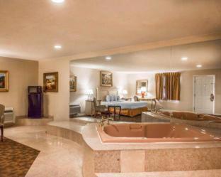 Hotel Americas Value Torrington, Ct 2*