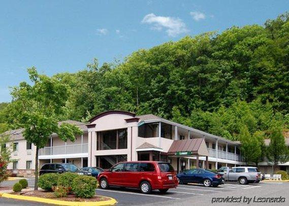 Americas Value Torrington, Ct Hotel 2*